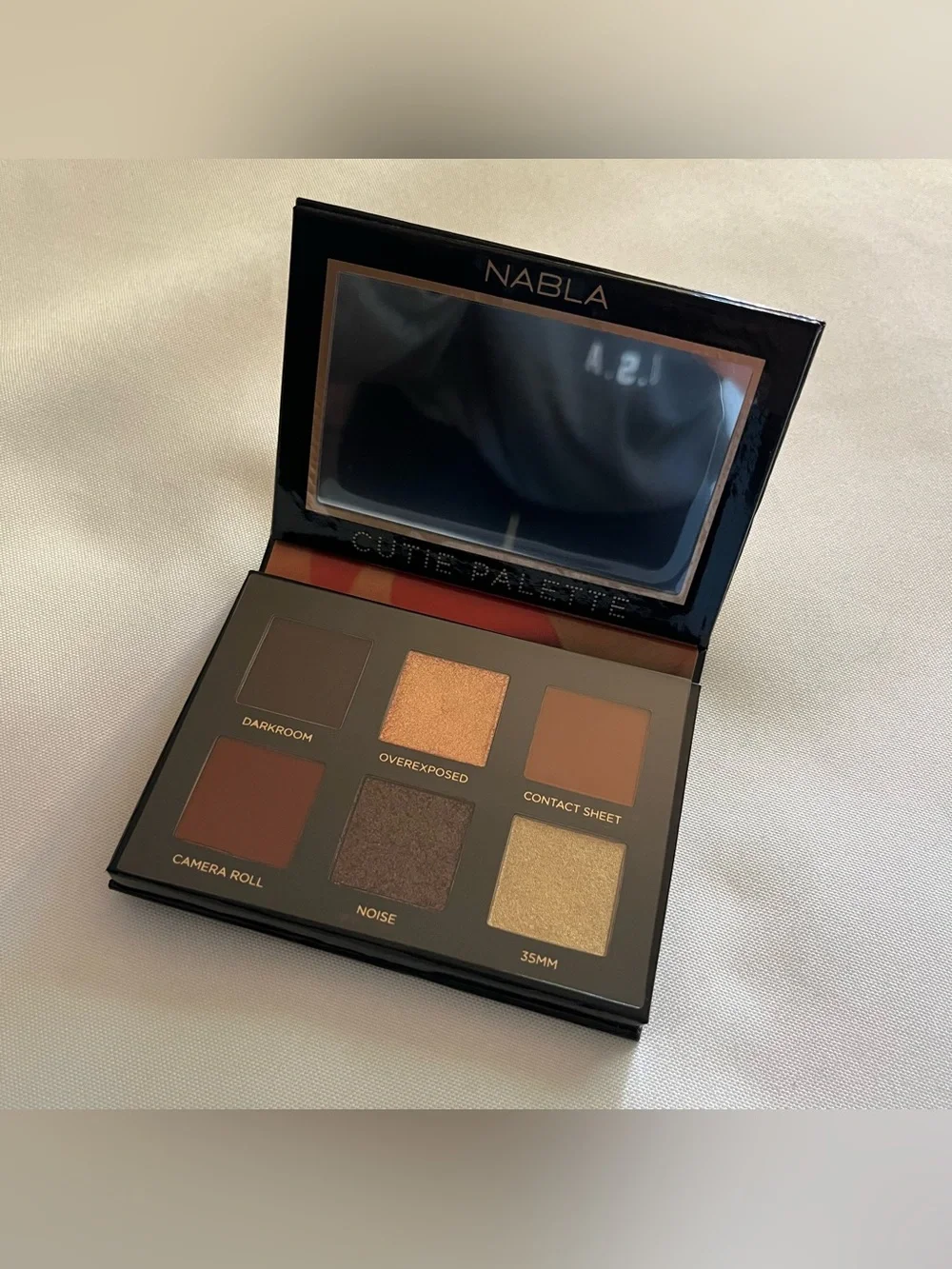 NABLA Analogue Cutie 6 Pan Vegan Eyeshadow Palette Full Size NWT
